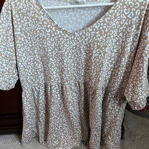Leopard boutique top